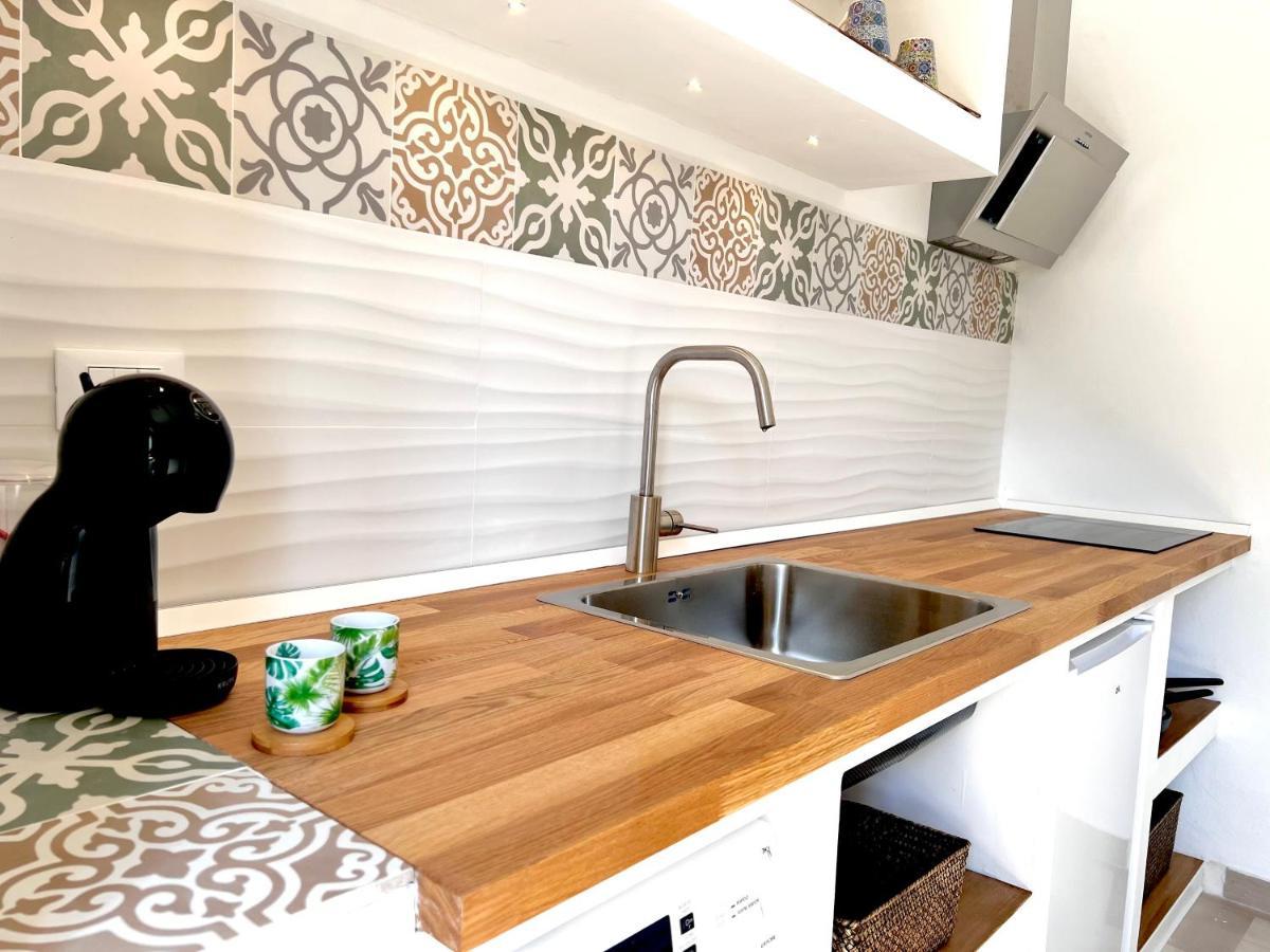 Villa Di Nera Apartments 팔레르모 외부 사진